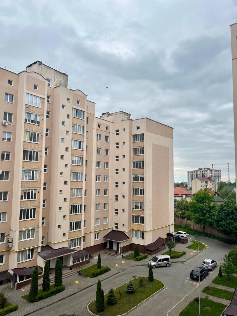 Дво І Одно Кімнатні Апартаменти Новобуд Рн Авторинку Трц Адреналін Сіті Lutsʼk Eksteriør billede