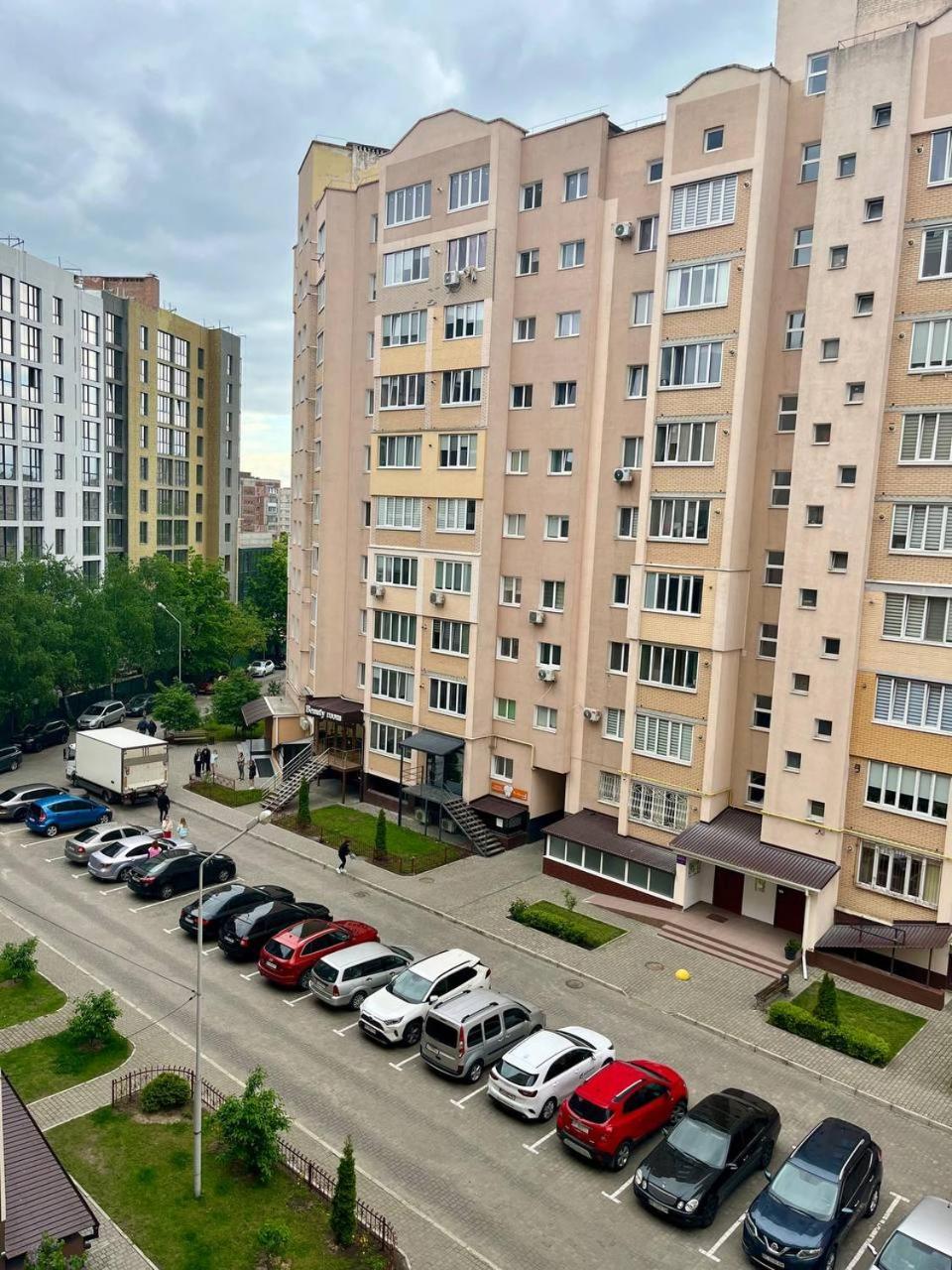 Дво І Одно Кімнатні Апартаменти Новобуд Рн Авторинку Трц Адреналін Сіті Lutsʼk Eksteriør billede